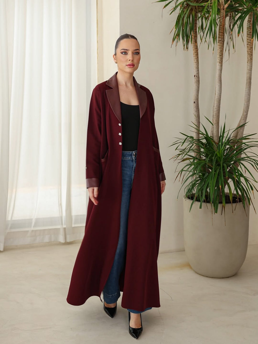 The Myas abaya