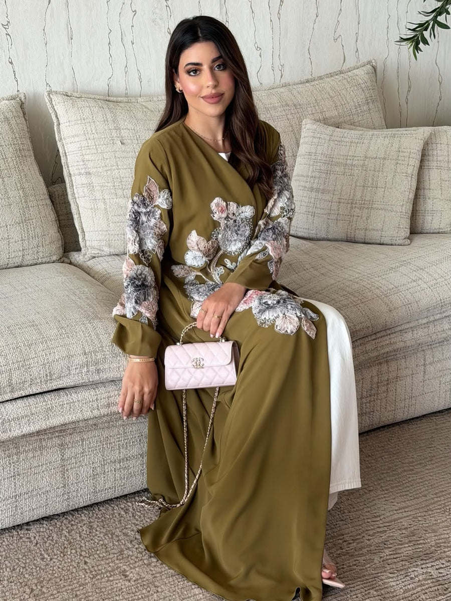 The Mahra Abaya