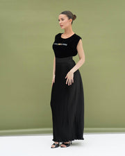 Black velvet cut sleeve