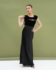 Black velvet cut sleeve